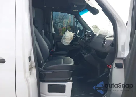 2022 Mercedes-Benz Sprinter 2500 High Roof V6 из США, поврежденный, VIN W1Y4EDHY7NT105513